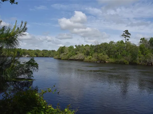 3019 NE 709th Ave, Old Town, FL 32680