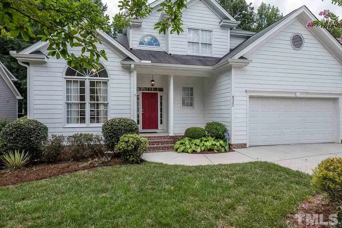 4 bed, 3.5 bath, 2949 sqft, $3,400 — Photo 1
