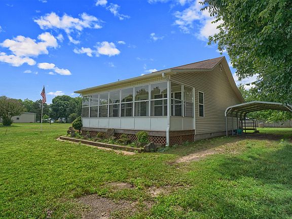 3rd image of 5801 Driftwood Ln