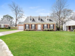 3369 Foxwood Dr, Memphis, TN 38115