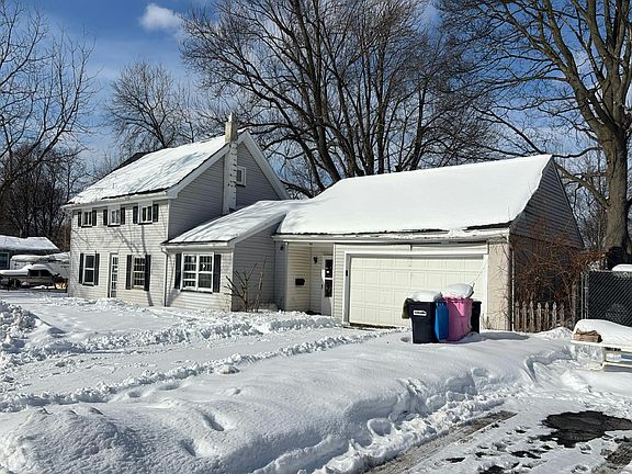 2nd image of 164 Leonard Rd