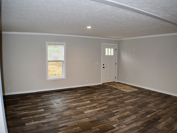 4th image of 416 River St