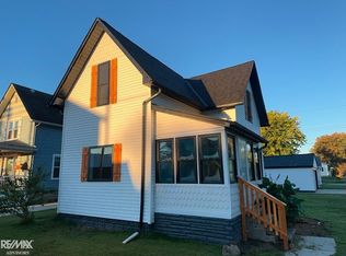 251 N 2nd St, Marine City, MI 48039