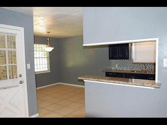 3rd image of 11703 Marrs Dr