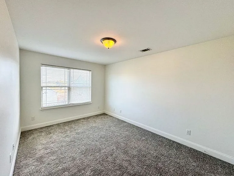 186 Savannah Ln — Photo 15
