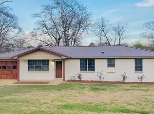 102 George Washington Dr, Boaz, AL 35957