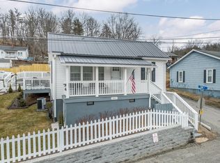 305 Grayson St, Fries, VA 24330