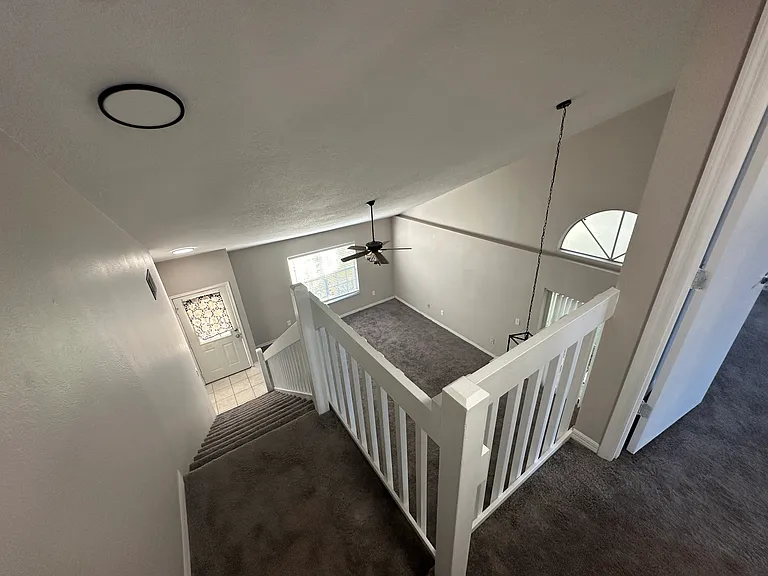 3206 Parkside Ct — Photo 14