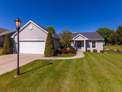 1280 Wrenfield WAY, Oconomowoc, WI, 53066