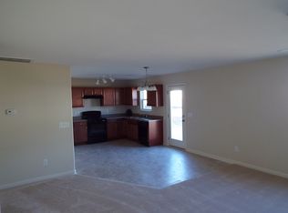 5951 Odenton Ln, Pfafftown, NC 27040