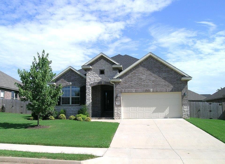 1st image of 1608 Crestwood Hills Ln