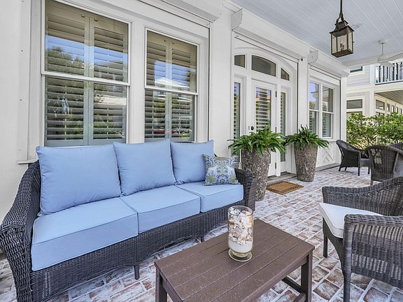 4th image of 309 Beachside Dr
