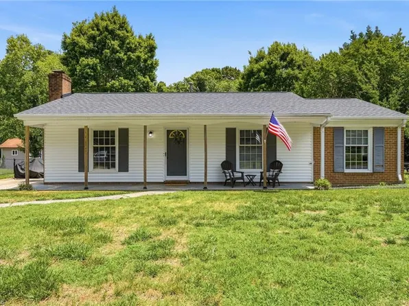 1304 Lashley Park Dr, Gibsonville, NC 27249