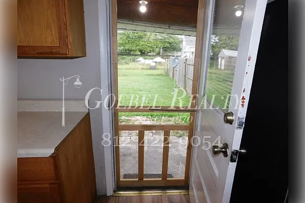 116 N Bell Ave #116 — Photo 7