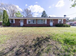 2324-2326 38th St SW, Wyoming, MI 49519