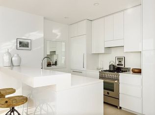 4238 Crescent St #18G, Long Island City, NY 11101