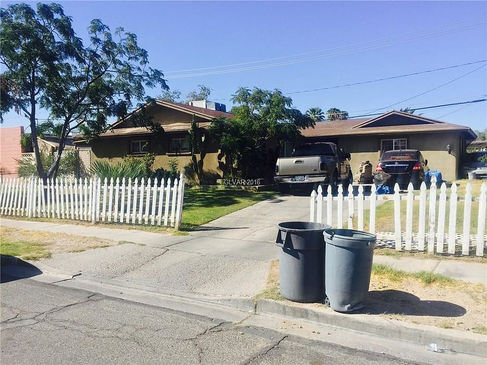 1st image of 1134 King Richard Ave