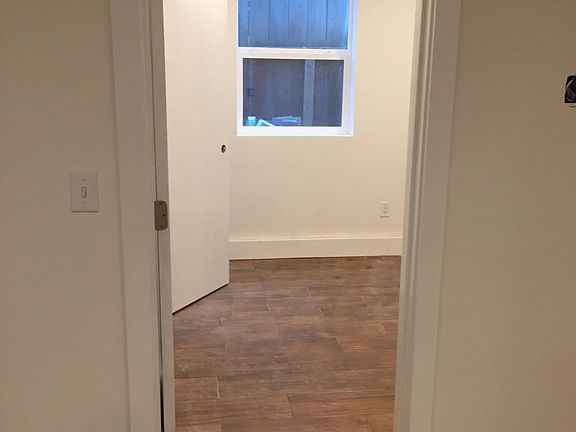 5th image of 120 Chester Ave #B