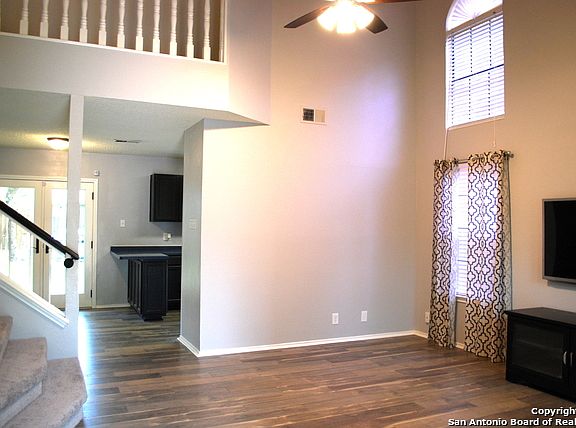 3rd image of 7314 Sunscape Way