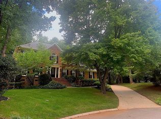 2 Nightingale Ln, Greenville, SC 29607
