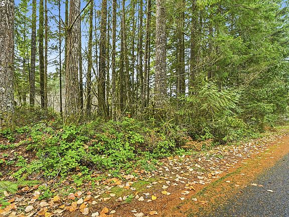 2nd image of 65344 E Sandy River Ln