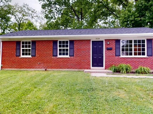 1884 Sevenhills Dr, Cincinnati, OH 45240