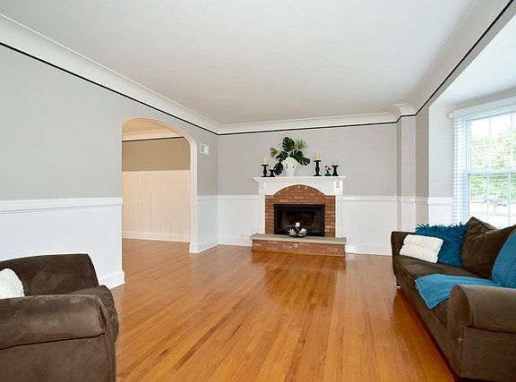 2nd image of 3324 N New England Ave