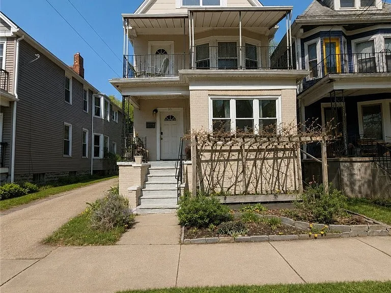 83 Baynes St #LOWER — Photo 1