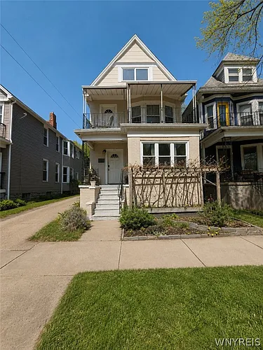 83 Baynes St #LOWER Photo 1