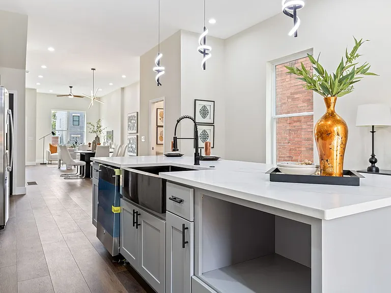 4209 Norfolk Ave — Photo 10