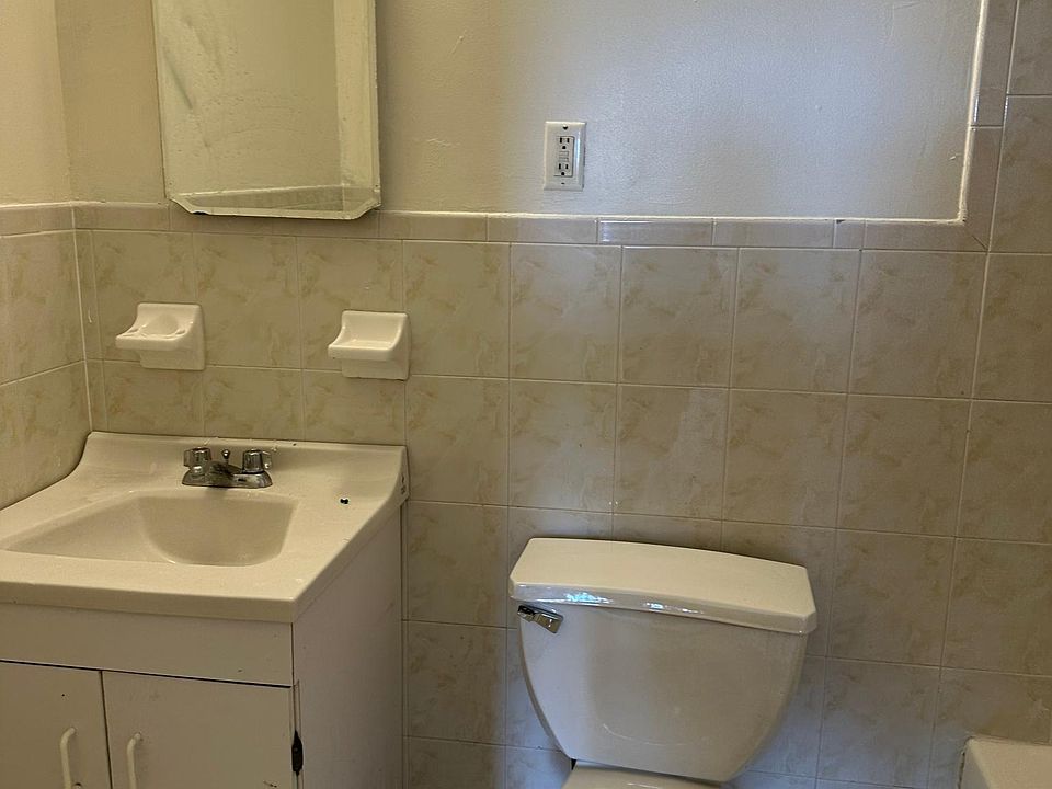 1st image of 260 Hosmer Ave