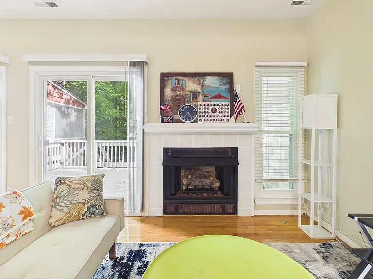 4905 Long Shadow Dr — Photo 14