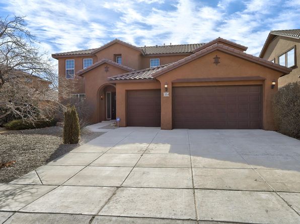 15 Los Miradores Dr NE, Rio Rancho, NM 87124