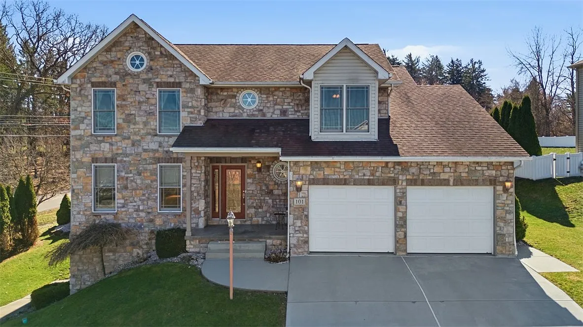 101 Saige Ct photo 1