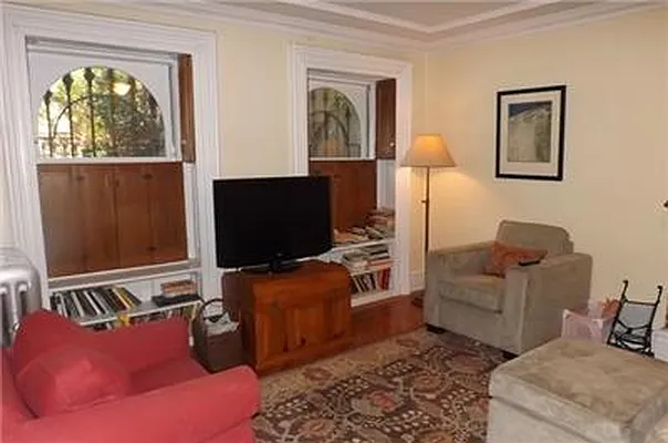 Rented by Avenue Sotheby's International Realty | media 3