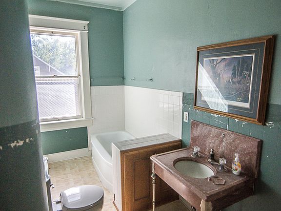 30th image of this home