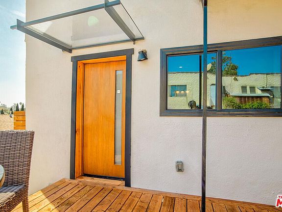 3rd image of 1856 Preston Ave #2