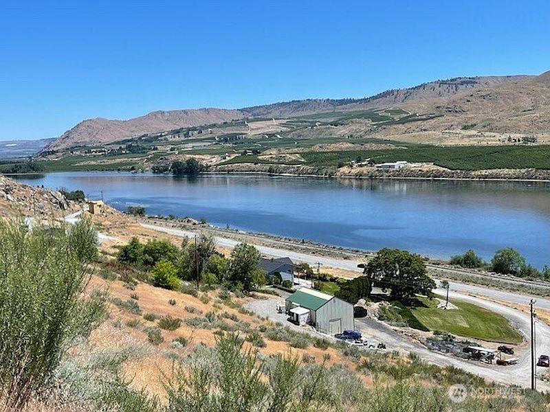 3rd image of 37 Osprey Nest Road