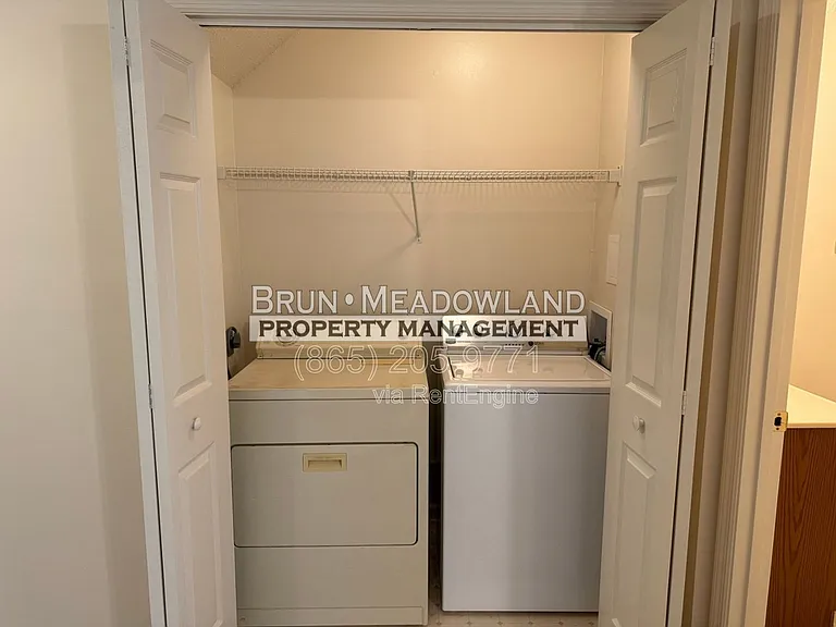 6523 Doe Creek Way — Photo 10