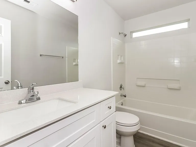 5802 Santa Bernadetta — Photo 16