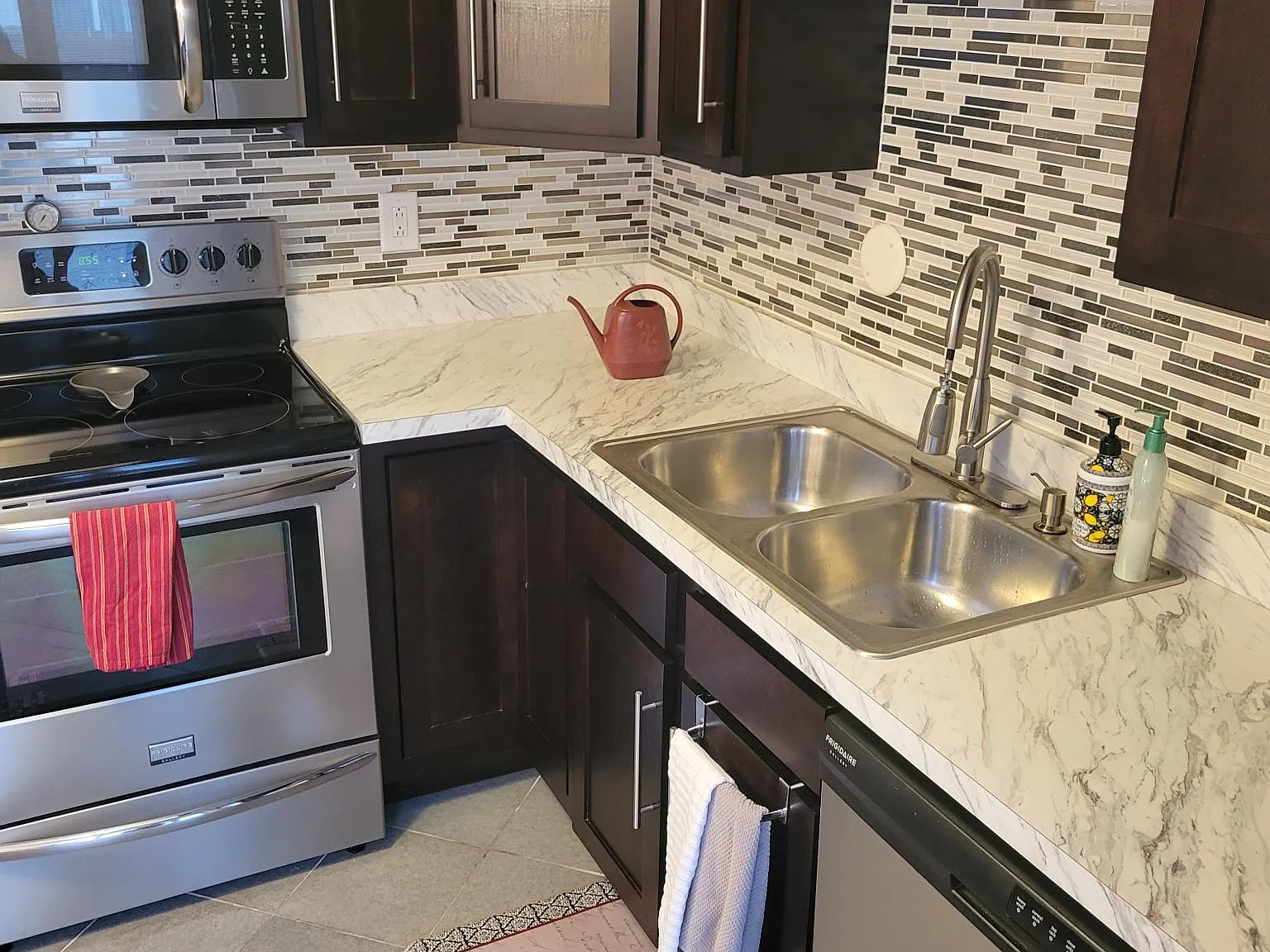 2 bed, 1356 sqft, $1,795 — Photo 2