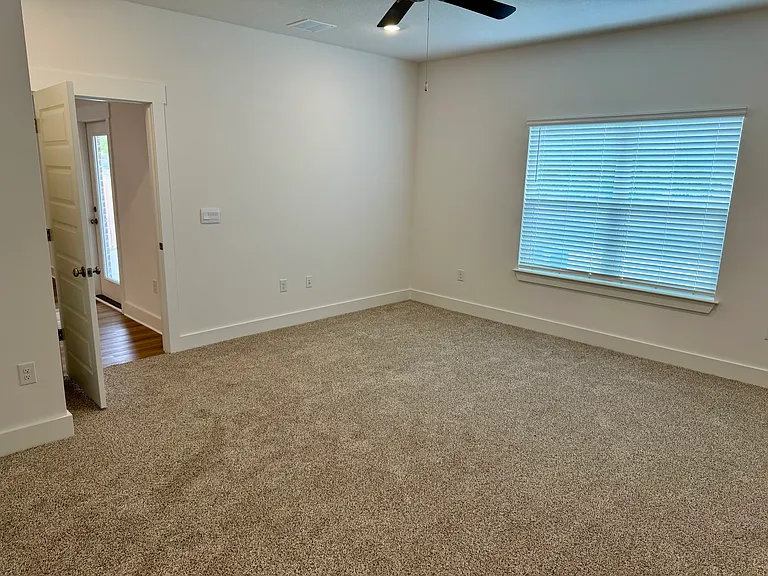 124 Gray Owl Dr — Photo 10