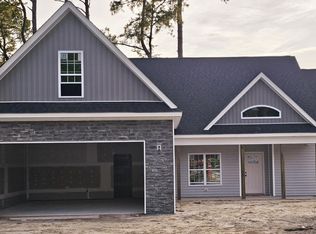 1506 Cricket Dr, Greenville, NC 27834