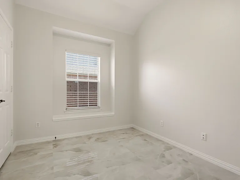 3277 Green Ct — Photo 7