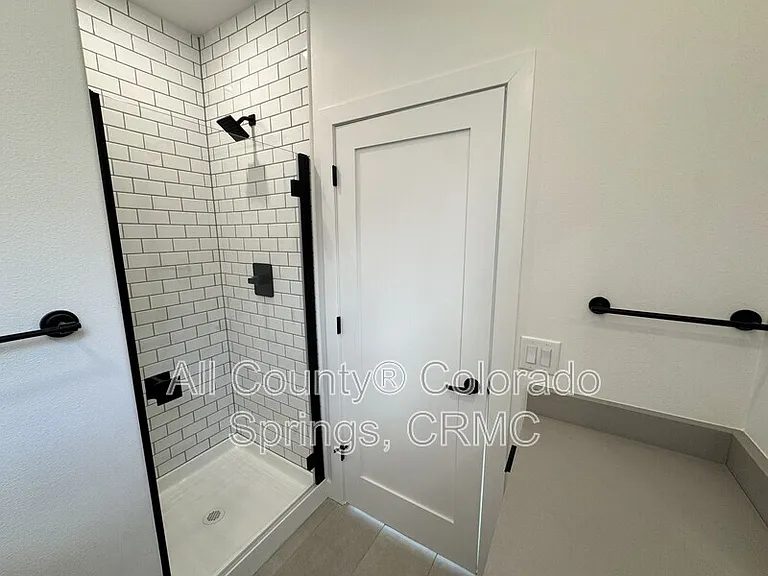 2512 1/2 W Bijou St — Photo 15