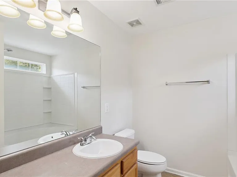 276 Hiawassee Dr — Photo 11