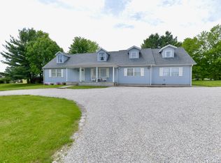330 Burton Ln, Mitchell, IN 47446