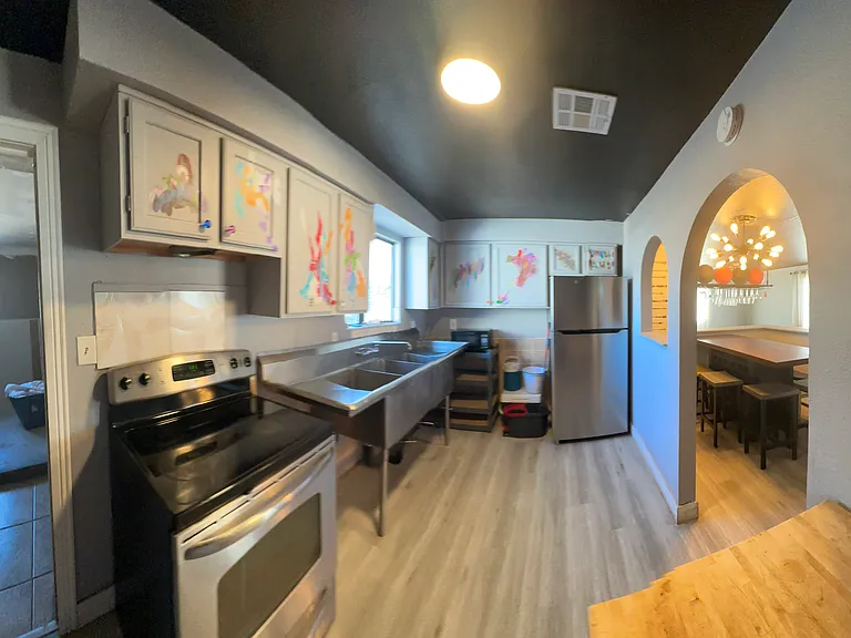 8650 W Monroe St — Photo 13