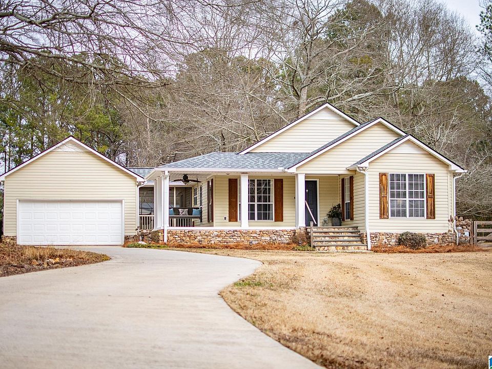 1st image of 2 Pine Hill Dr