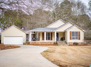 2 Pine Hill Dr, Ranburne, AL 36273